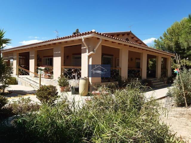 Chalet en venta en San Vicente del Raspeig, Villamontes photo 0