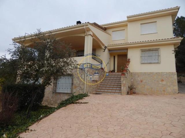 Chalet en venta en Bocairent, Valencia photo 0