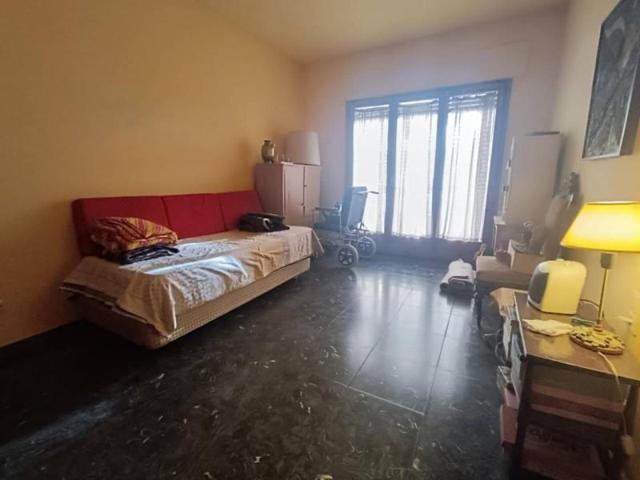 Piso en venta en Cornellà de Llobregat, Centre photo 0