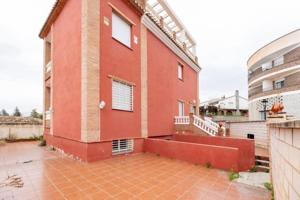 Chalet en venta en Gójar, Gojar photo 0
