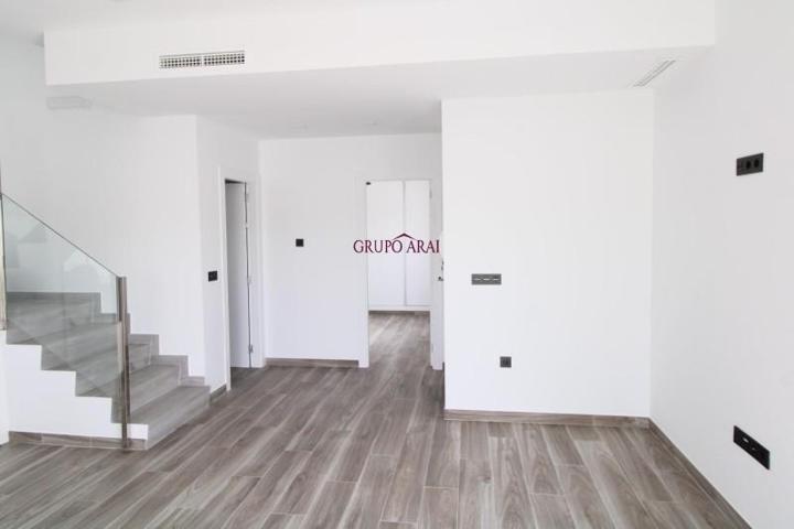 Bungalow en venta en Mutxamel, Mutxamel photo 0