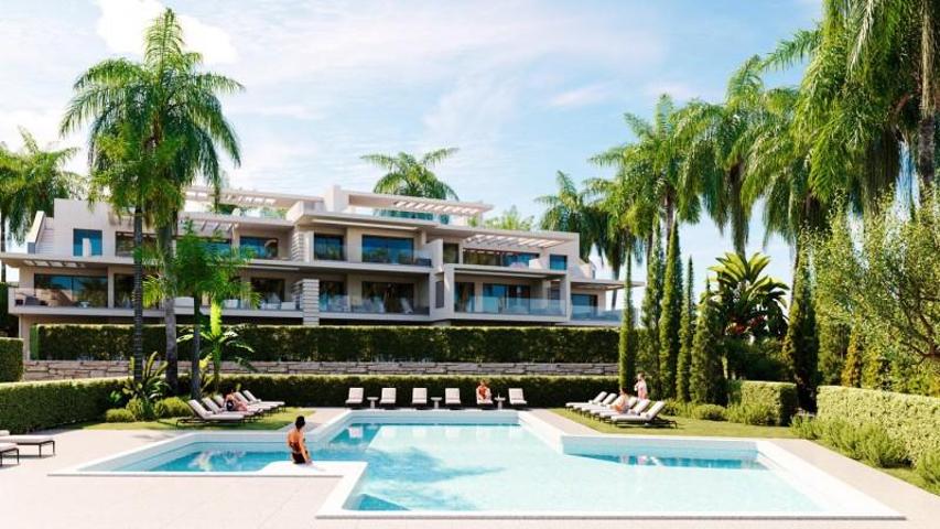 Apartamento en venta en Estepona, Arroyo Enmedio, Estepona West photo 0