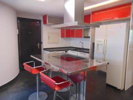 Duplex en venta en Zaragoza, Paseo de la Constitución, 50008 photo 0
