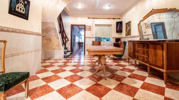 Casa en venta en Tormos photo 0