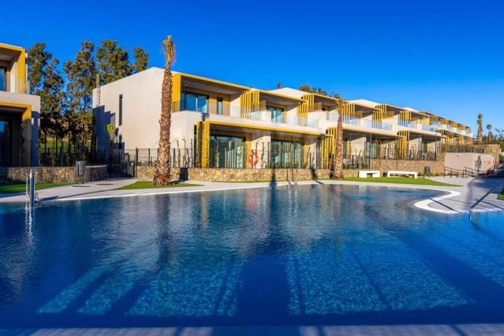 Adosada en venta en Mijas, El Chaparral, Mijas Costa photo 0