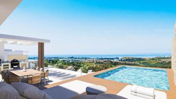 Aticos en venta en Estepona, New Golden Mile, New Golden Mile photo 0