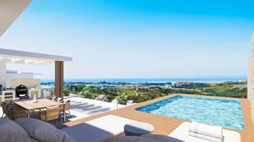 Aticos en venta en Estepona, New Golden Mile, New Golden Mile photo 0