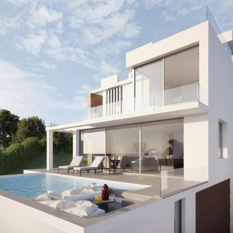 Casa en venta en Estepona photo 0
