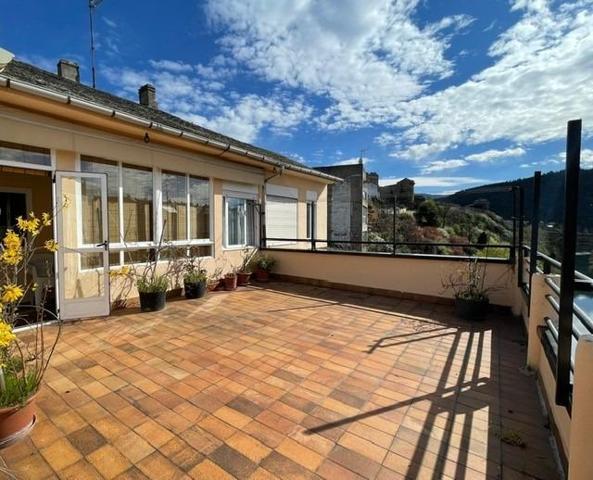 Piso en venta en Ponferrada, Casco Antiguo photo 0