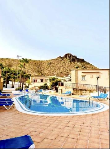 Apartamento en venta en Adeje photo 0