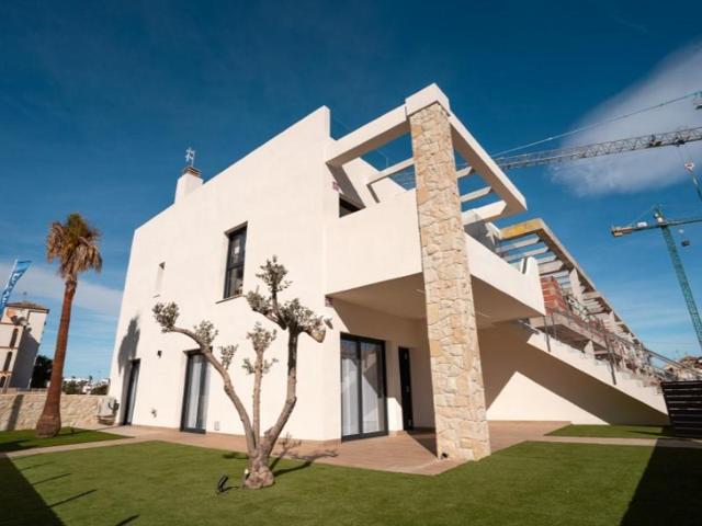 Bungalow en venta en Pilar de la Horadada photo 0
