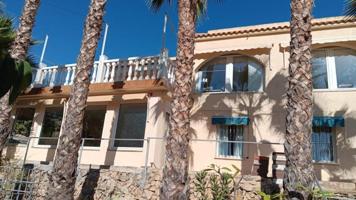 Chalet en venta en La Nucia photo 0