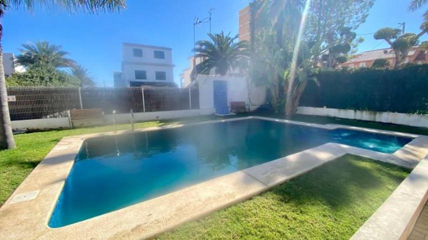 Piso en venta en Jávea-Xàbia, El Arenal photo 0