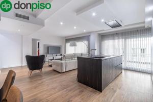 Piso en venta en Granada, Acera Del Darro photo 0