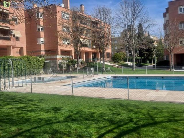 Piso en venta en Pozuelo de Alarcón, Zona Avenida Europa photo 0