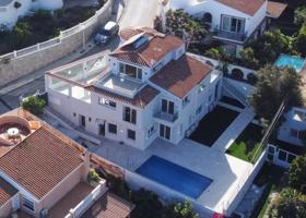 Casa en venta en Mijas photo 0