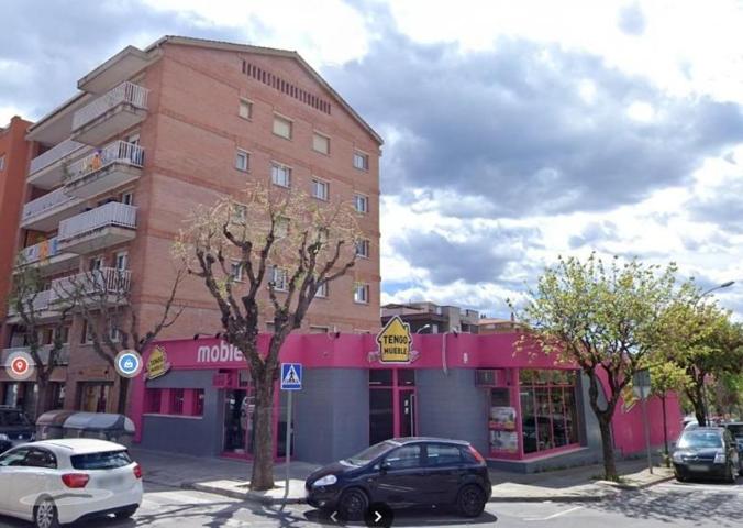 Local comercial en venta en Igualada, Poble Sec photo 0