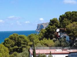 Apartamento en venta en Denia, Playa de Las Rotas photo 0