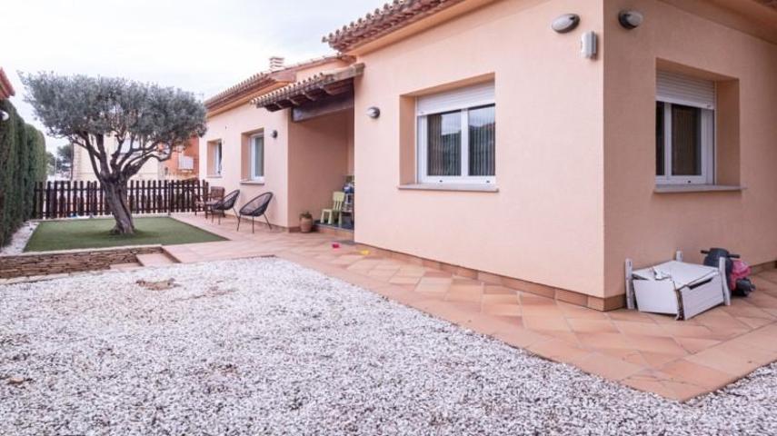 Chalet en venta en Denia, MON BAJO photo 0