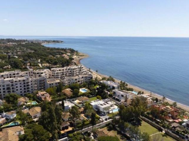 Chalet en venta en Estepona, Estepona East - Paraiso Barronal photo 0