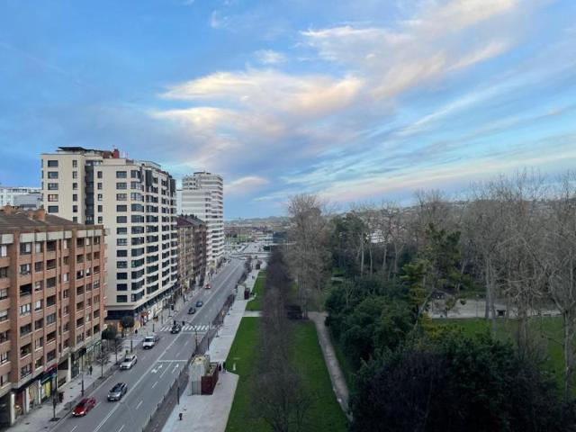 Piso en venta en Gijón, Área de Gijón photo 0