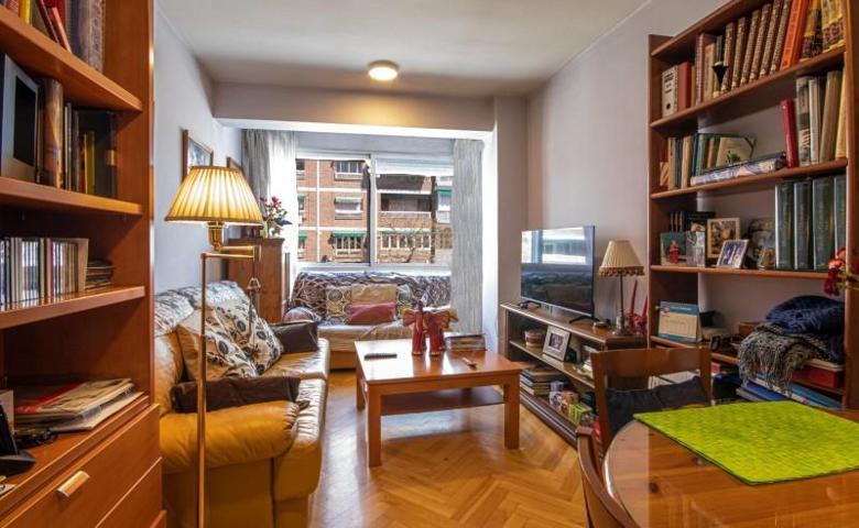 Piso en venta en Granada, Recogidas photo 0