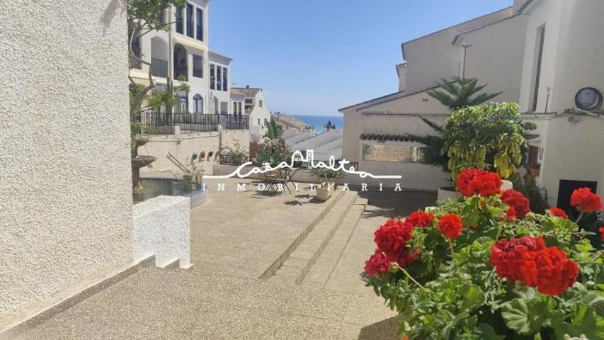 Duplex en venta en Altea, Casco Antiguo photo 0