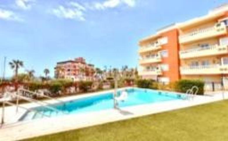 Piso en venta en Torrox Costa, Avenida del Peñoncillo, 29793 photo 0
