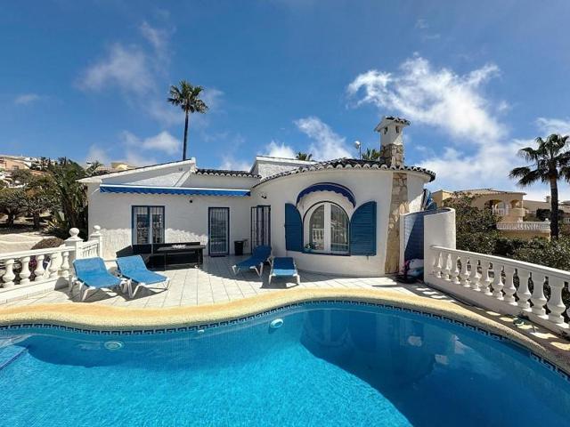 Chalet en venta en Benitachell, Kalmias photo 0