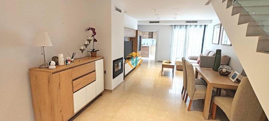 Duplex en venta en Benidorm, Colonia Madrid photo 0