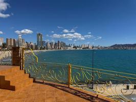 Chalet en venta en Benidorm, Cala de Benidorm photo 0