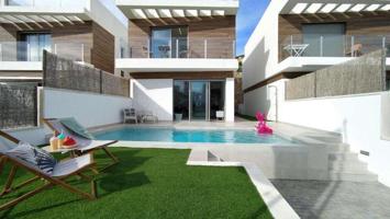 Chalet en venta en Orihuela Costa, Orihuela Costa photo 0
