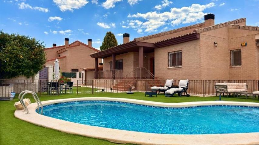 Chalet en venta en Mutxamel, Almajada-Ravel photo 0