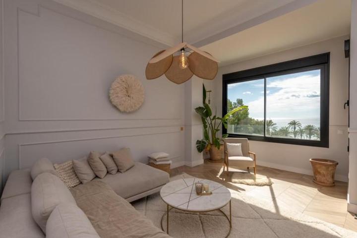 Piso en venta en Alicante, Centro photo 0