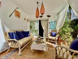 Adosada en venta en Estepona, Costa del Sol photo 0