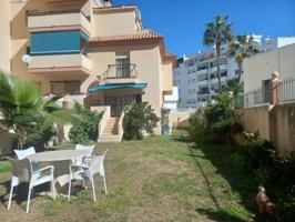 Adosada en venta en Estepona, Costa del Sol photo 0