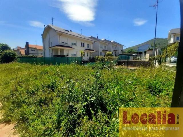 Chalet en venta en Castro Urdiales photo 0