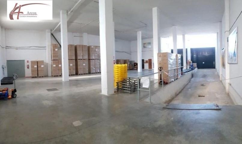 Nave industrial en venta en Salobreña, COLEGIO photo 0