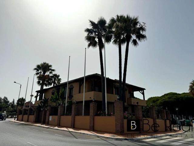Oficina en venta en Estepona, Urb. Benamara Dos Hermanas, 29680 photo 0