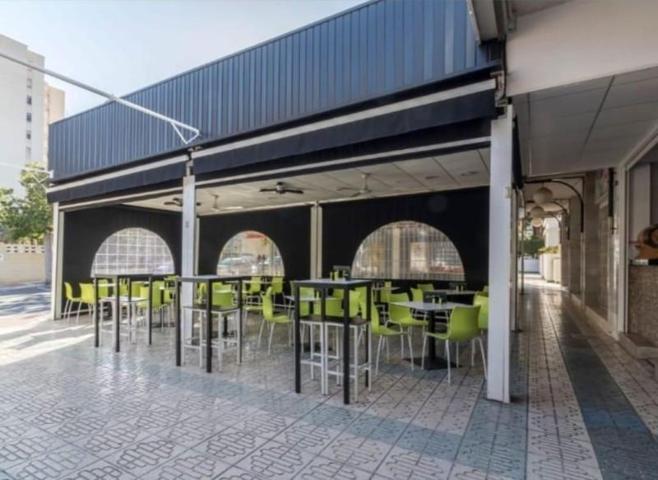 Local comercial en venta en Alicante, Playa de San Juan photo 0