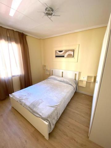 Piso en venta en Burjassot, Burjassot photo 0