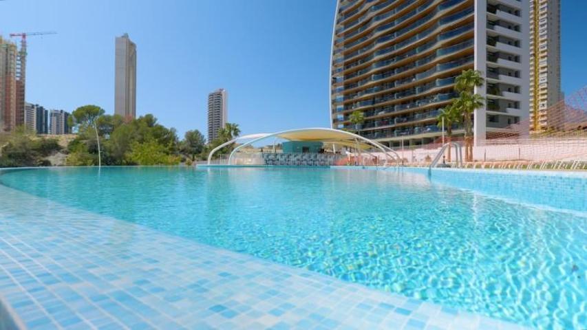 Apartamento en venta en Benidorm photo 0