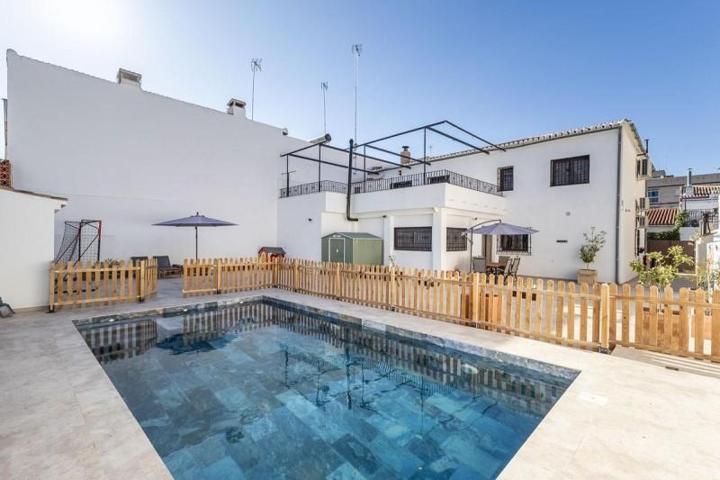 Casa en venta en Granada, Camino bajo de huetor photo 0