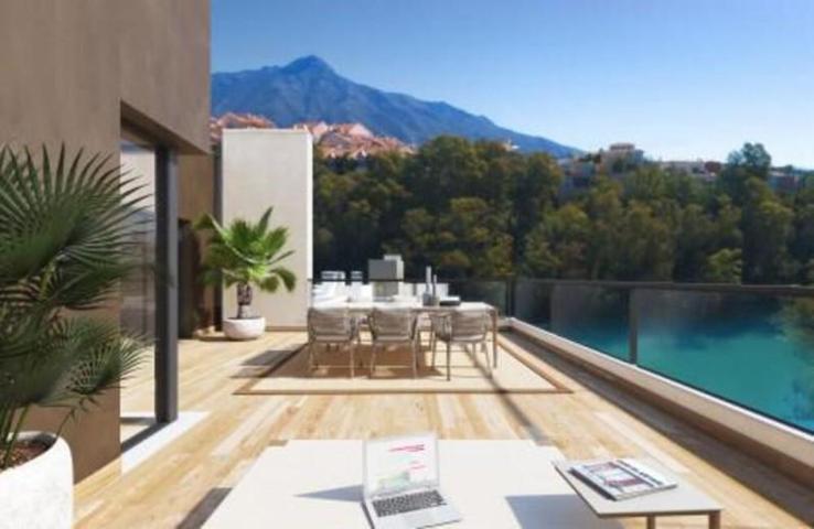 Aticos en venta en Marbella, Nueva Andalucia - Marbella Lake photo 0