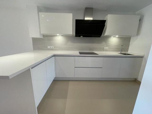 Casas de pueblo en venta en Benahavís, Paraíso Bellevue photo 0
