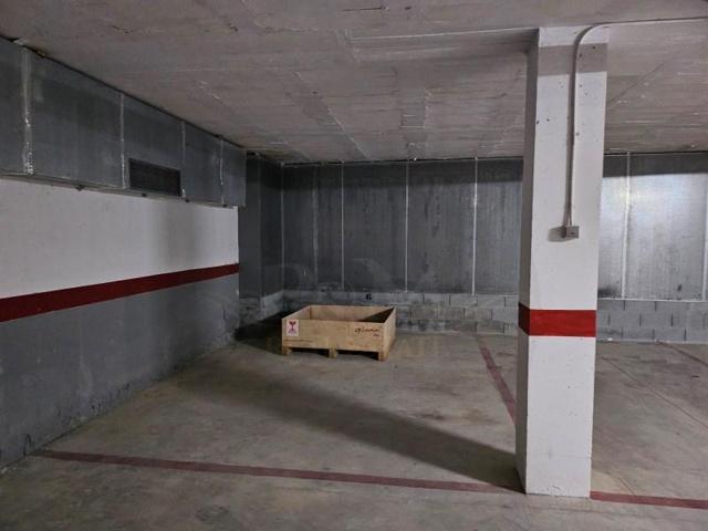 Garaje en alquiler en Bossòst photo 0