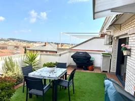 Aticos en venta en El Vendrell, Barri de frança photo 0