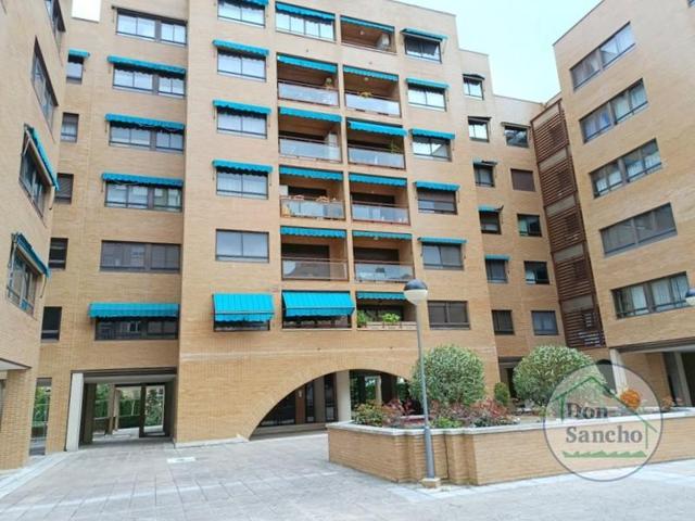 Piso en venta en Valladolid photo 0