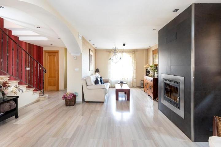 Bungalow en venta en Huétor Vega, Los rebites photo 0