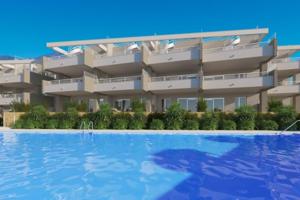 Apartamento en venta en Estepona, Estepona Golf photo 0